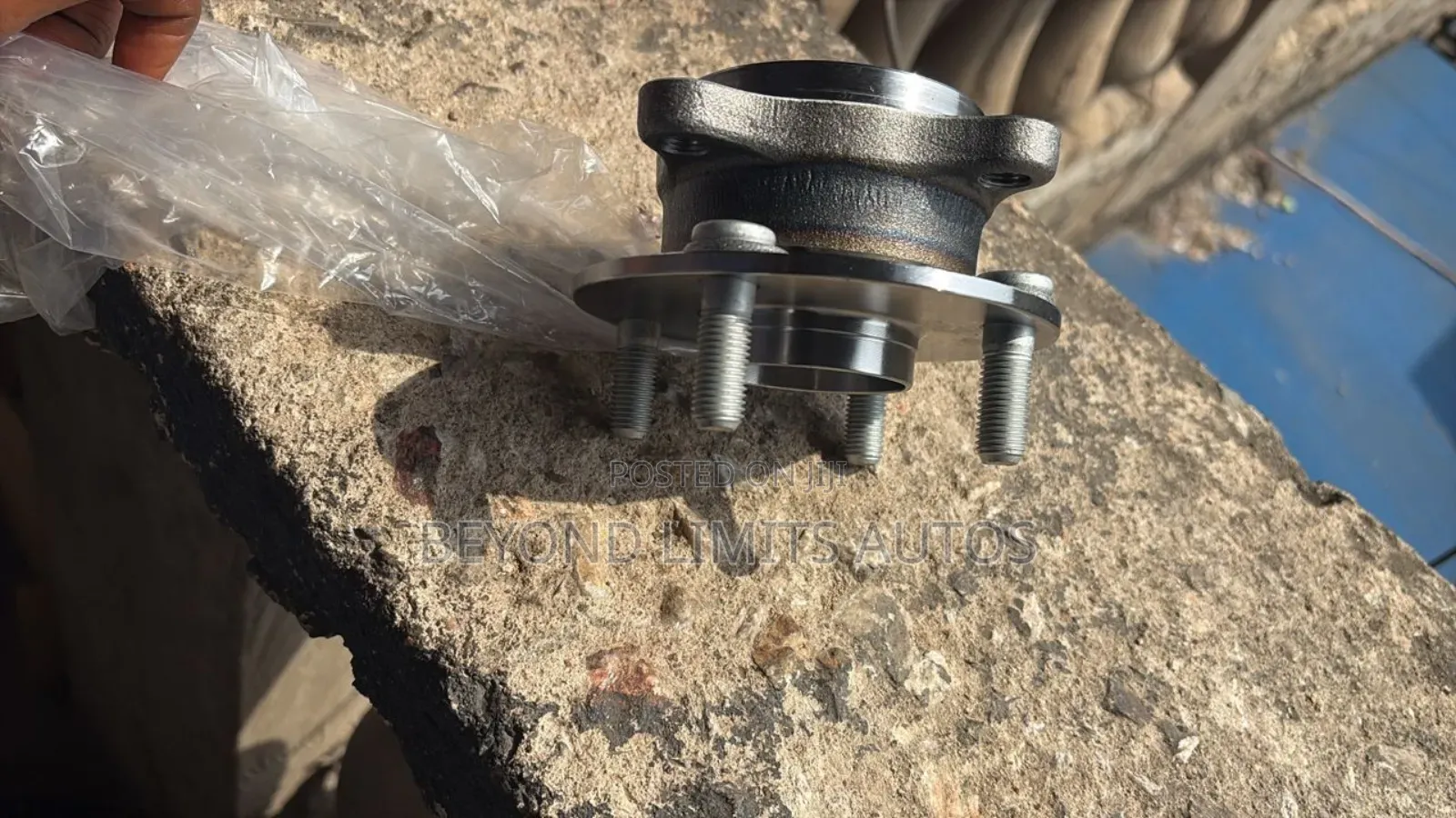 Scion Ia/ Toyota Ia Front Free Hub 2016,2017,2018