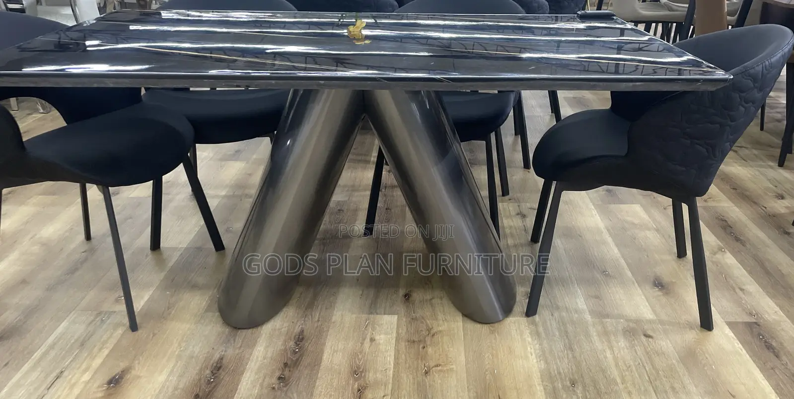 Luxury Dining Table