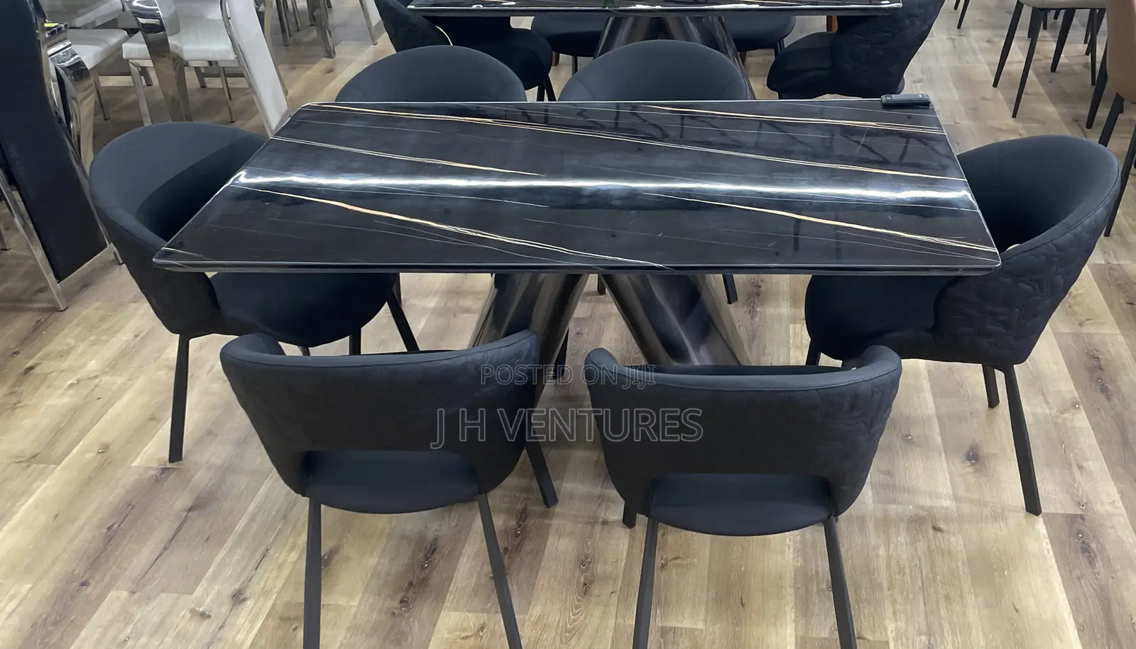 Luxury Dining Table