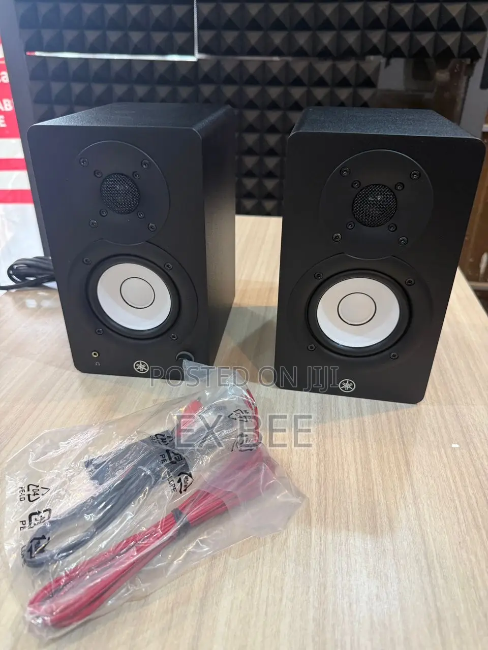 Yamaha Hs3 Active 3.5" 2-Way Studio Monitors (Black)