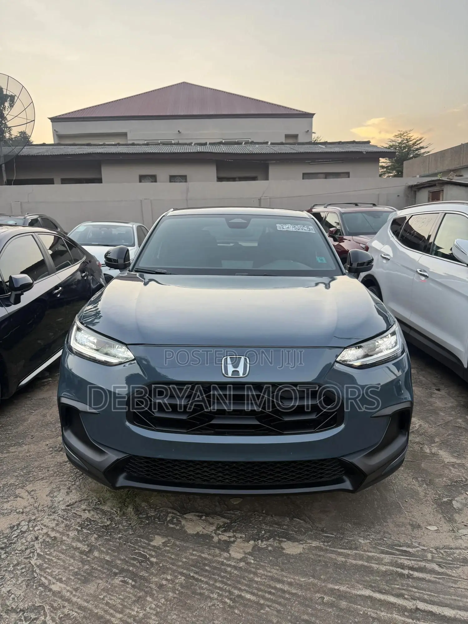 Honda HR-V Sport AWD CVT 2024 Gray