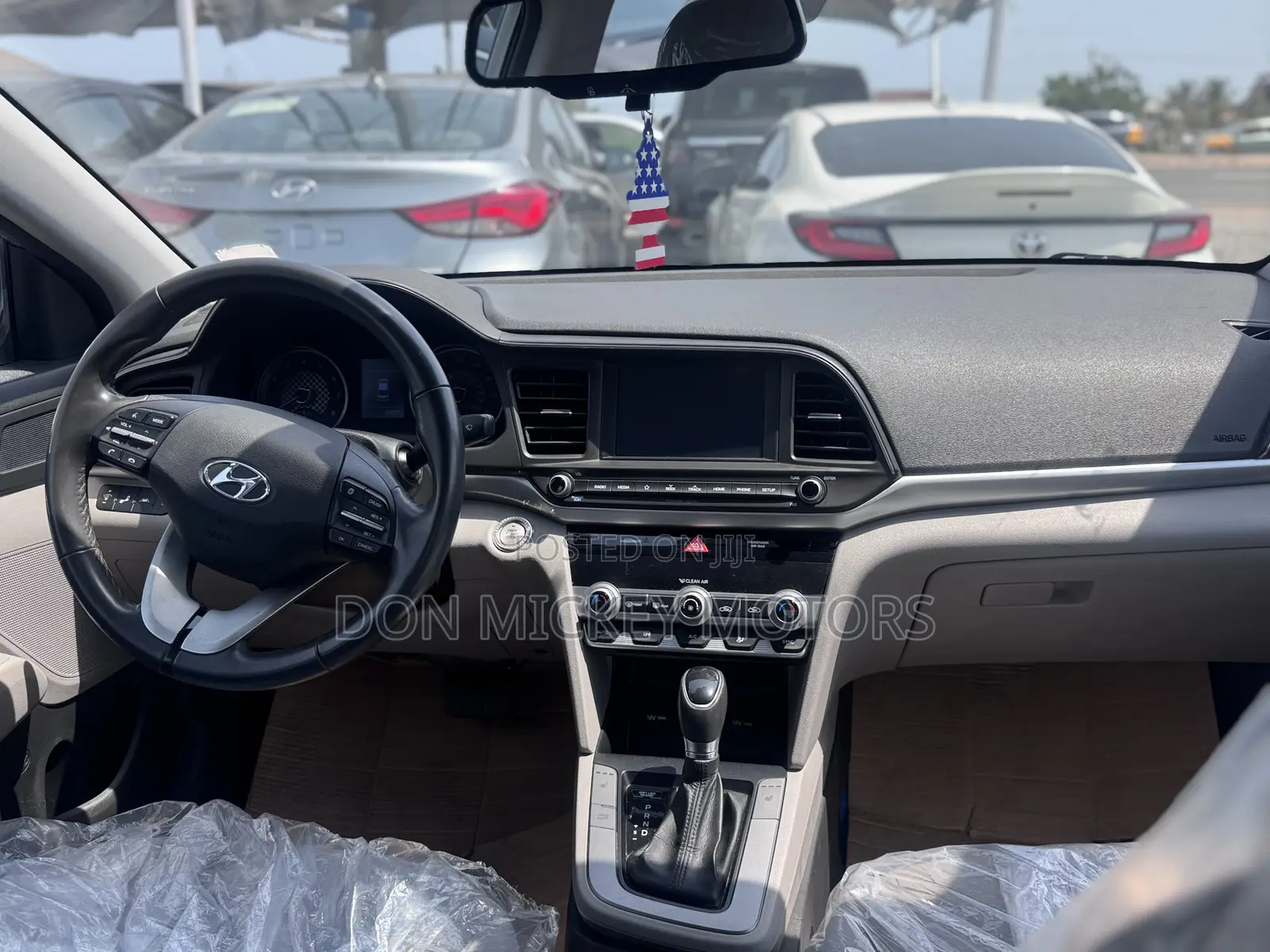 Hyundai Elantra Limited 2020 Silver