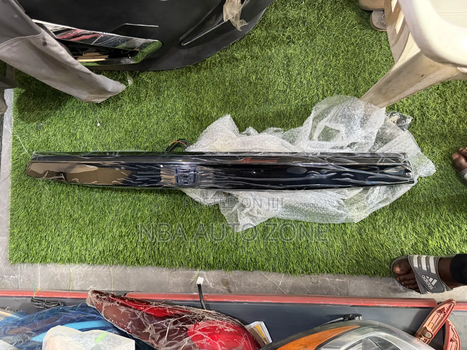 Honda CRV 2023-25 Full Led Boot Spoiler Smoked Type