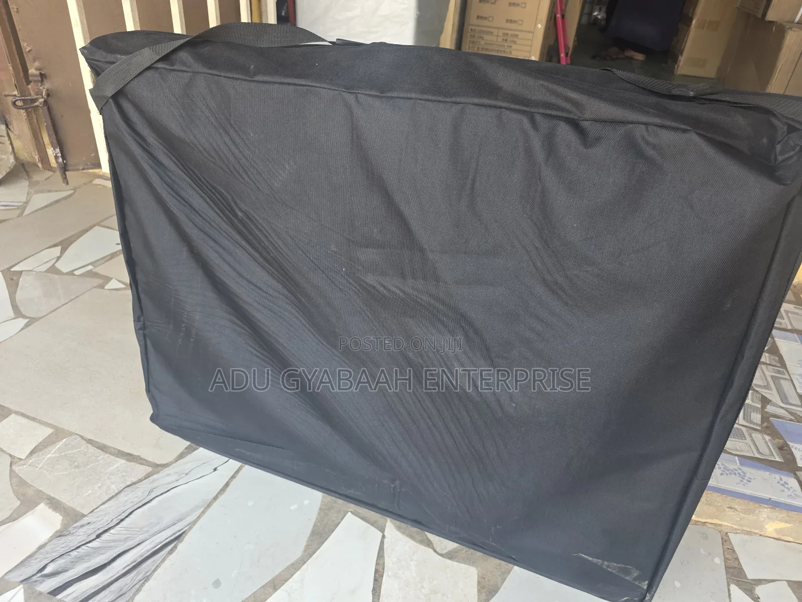 “Portable Massage Bed / Spa Bed / Salon Massage Table”
