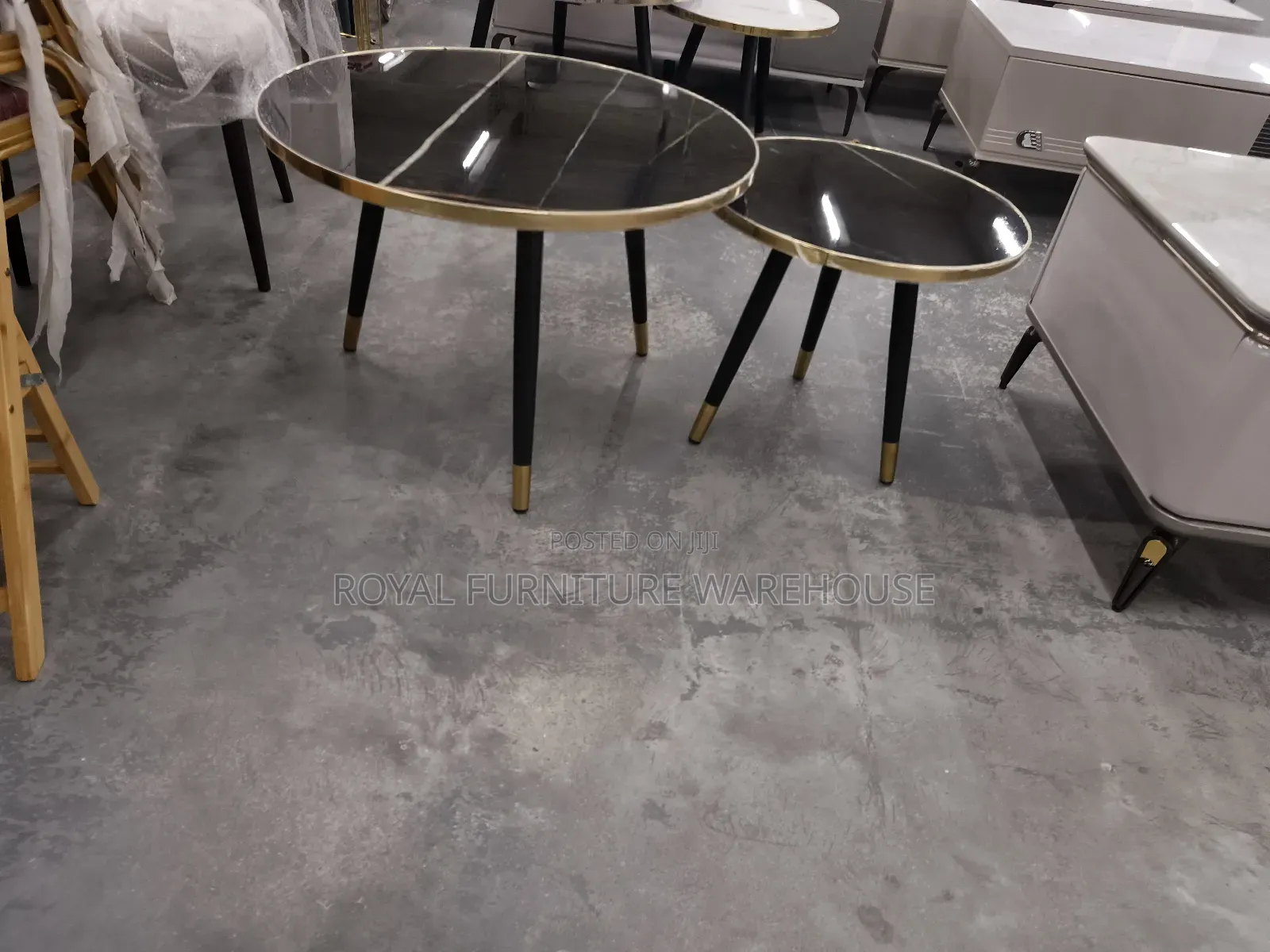 Modern 2-in-1 Nesting Coffee Table Set