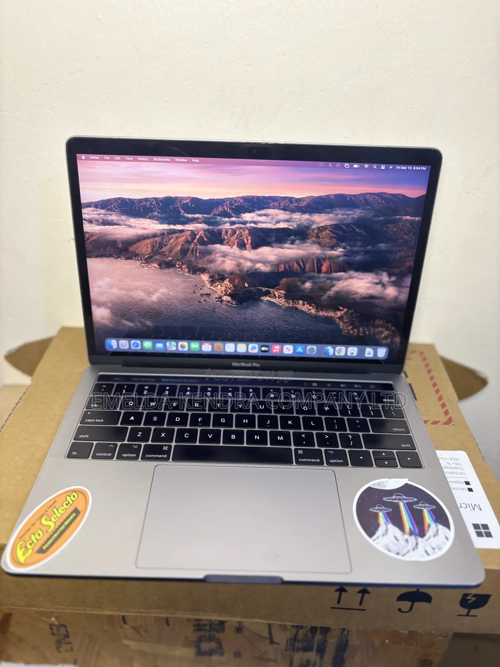 Laptop Apple MacBook Pro 2017 16GB Intel Core i7 SSD 512GB