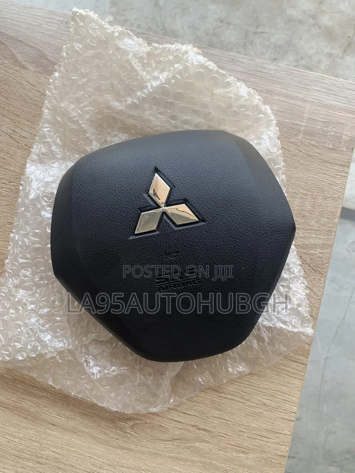 Mitsubishi Outlander, Mirage Steering Wheel Airbag Cover
