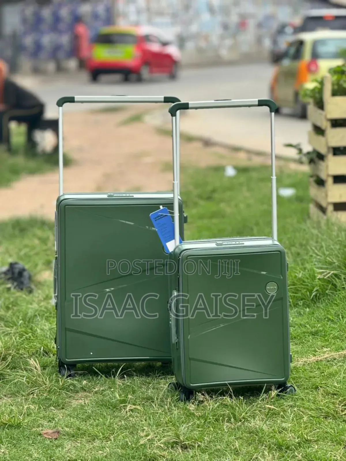 2set Classy Durable Anticrake Luggages in Different Colors