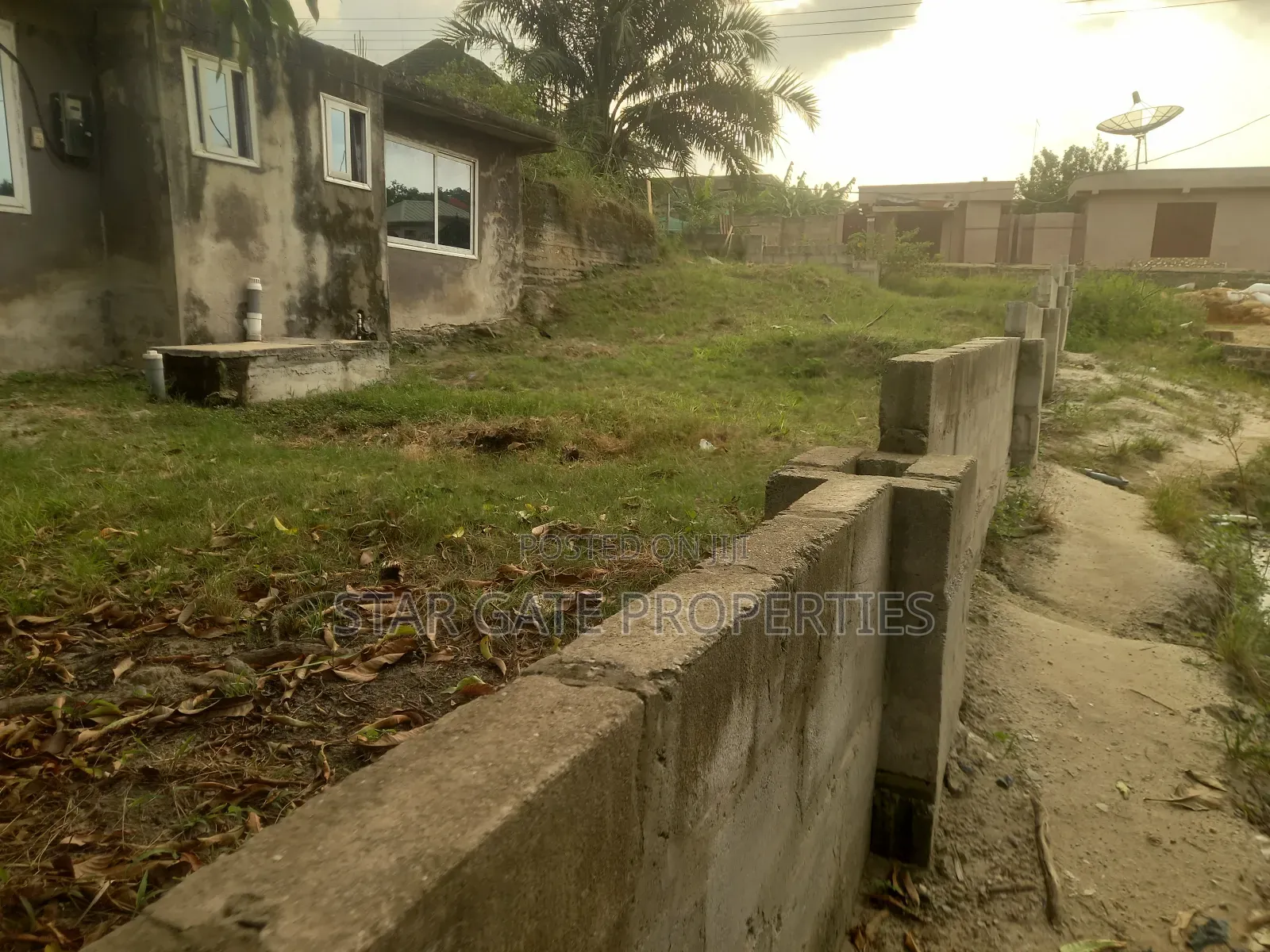 Plot for Sale at Sepe Dote 150*100 Ft ( Near Buokrom Estate)
