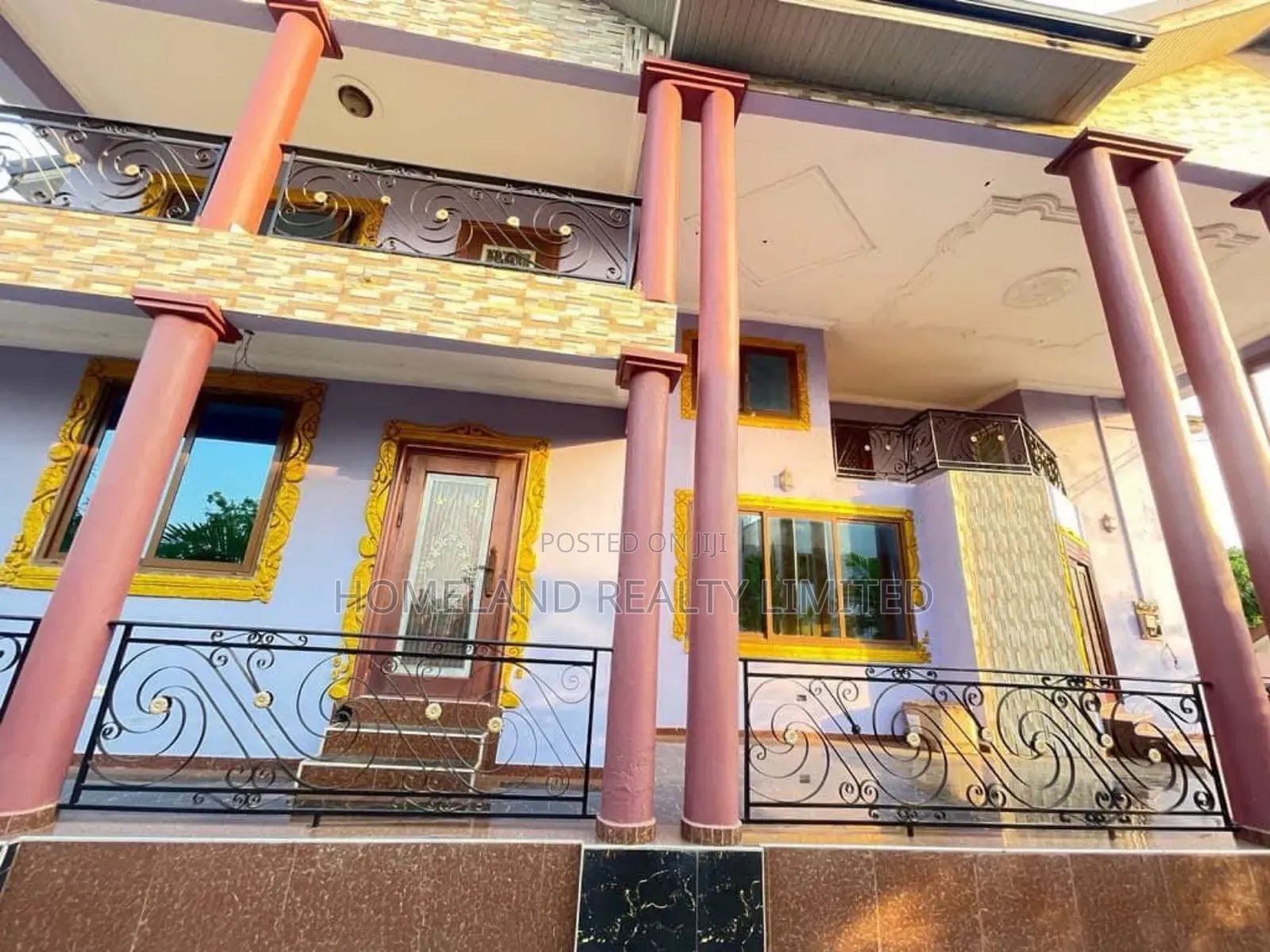 7bdrm Mansion in Tantra Hills, Ola Achool Area for rent