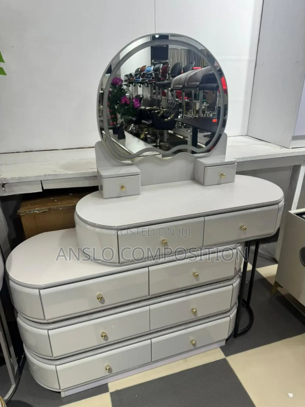 Promotional-Luxurious Dressing Mirror