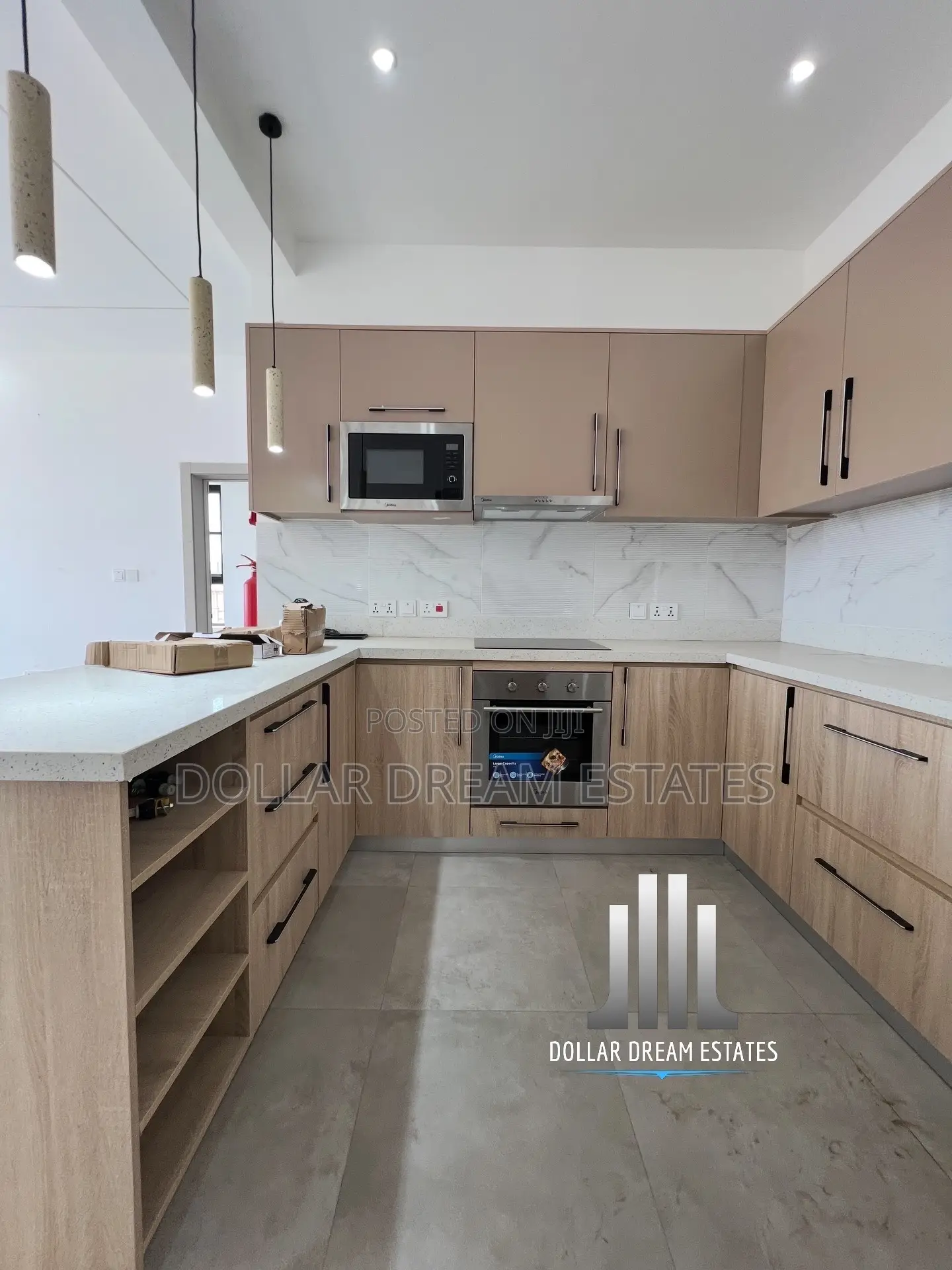 2bdrm Apartment in Adjiriganor for rent