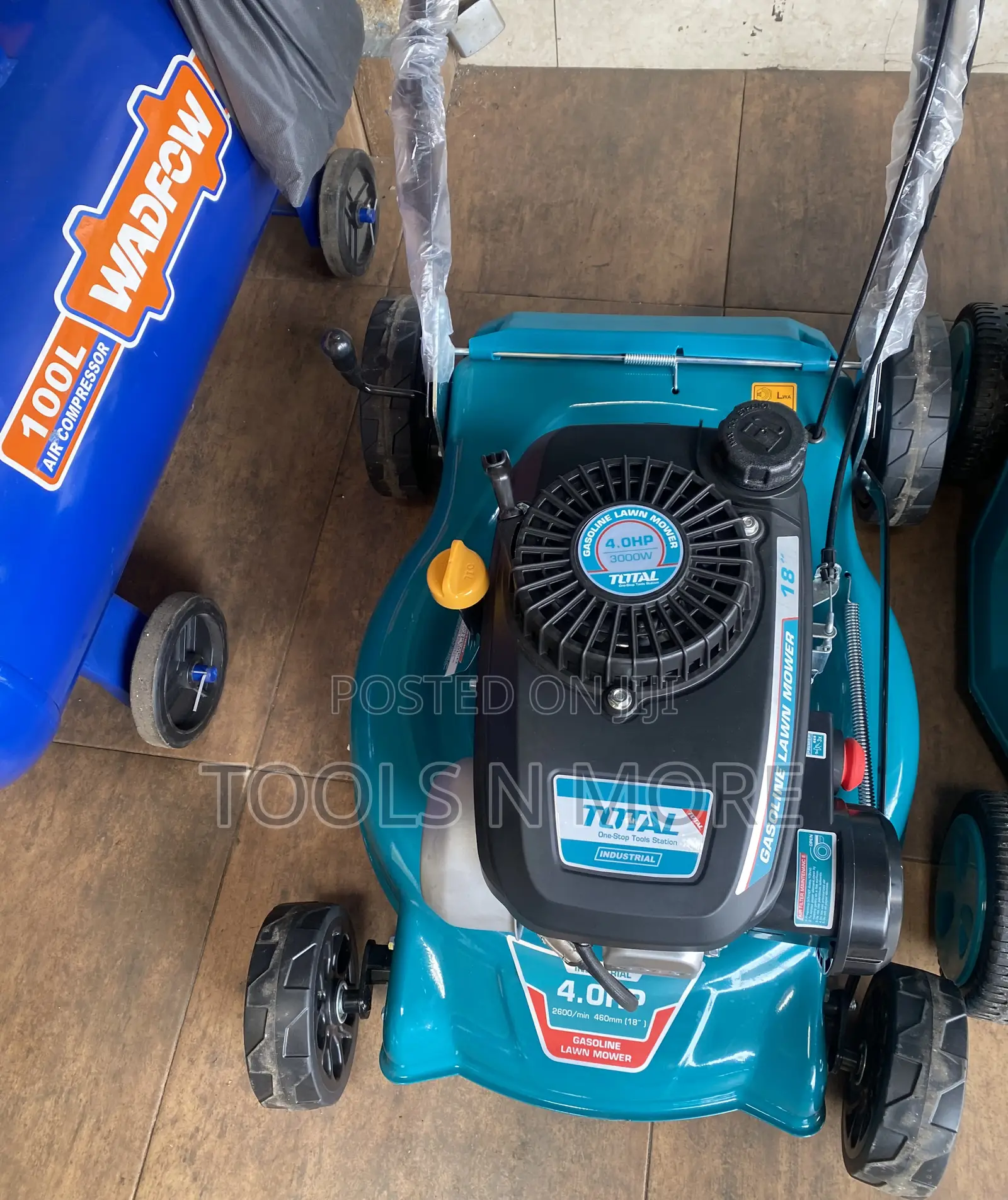 Total Self Propelled Gasoline Lawn Mower 4.0hp