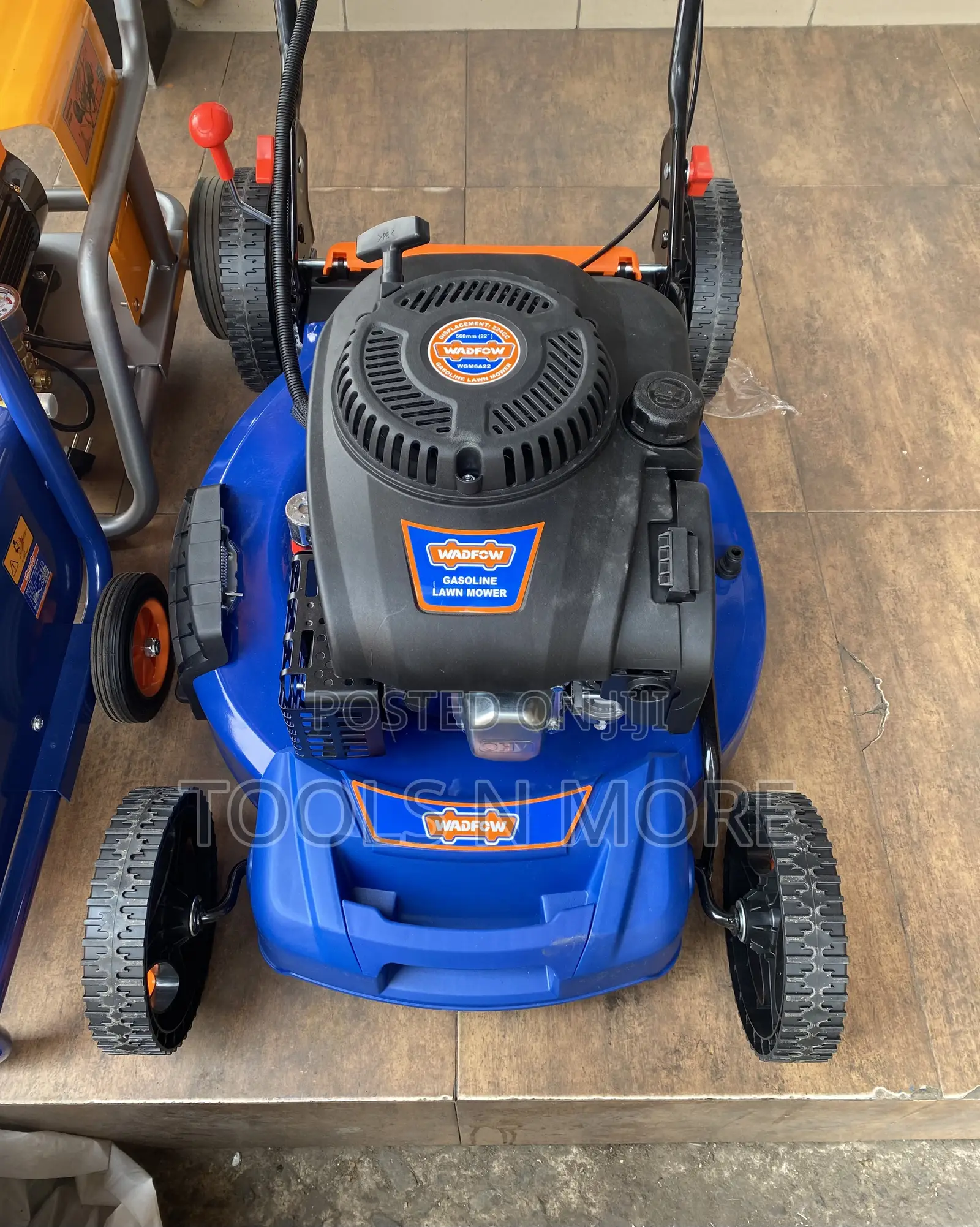 Wadfow Self Propelled Gasoline Lawn Mower 4.4hp