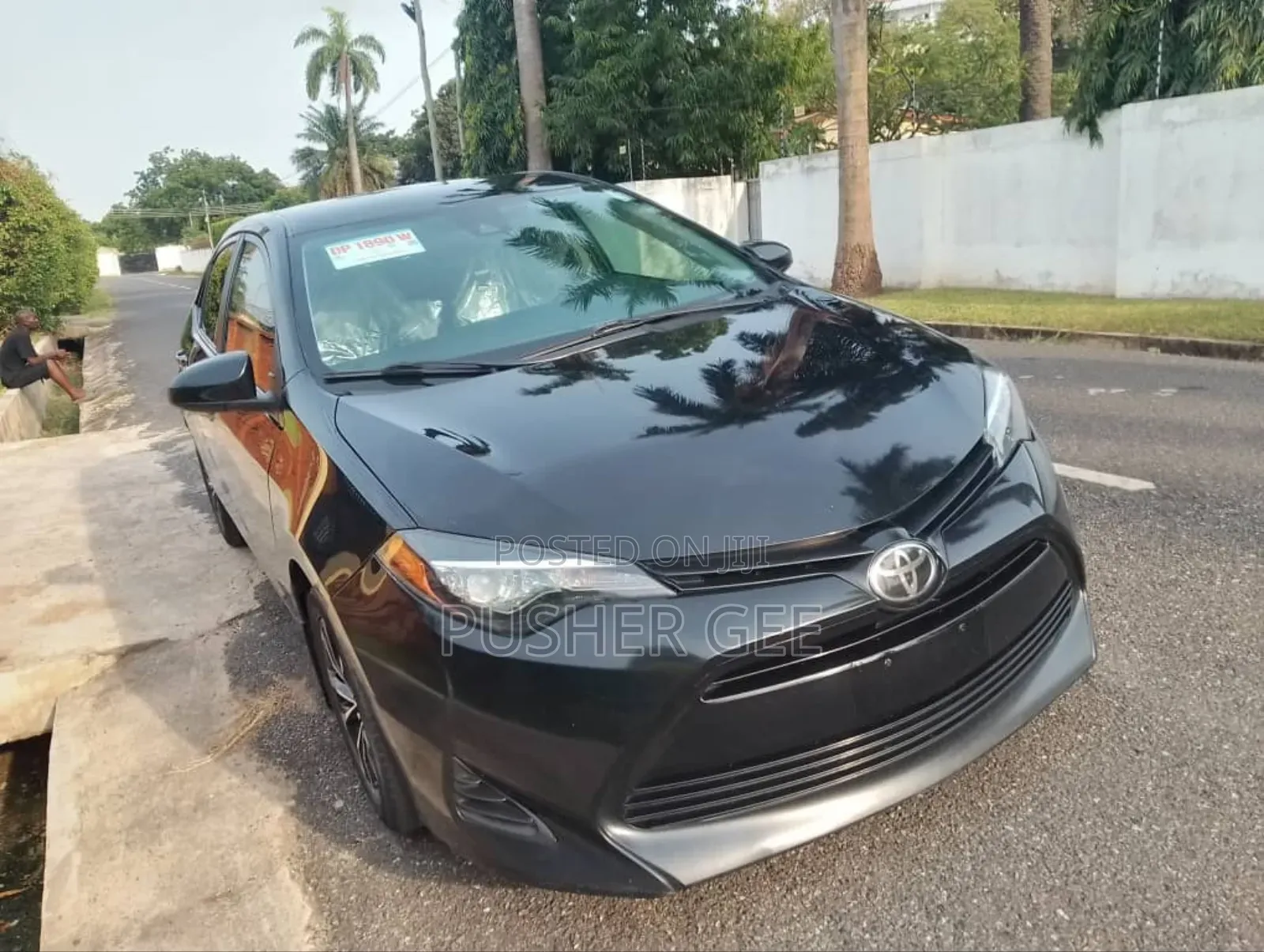 Toyota Corolla LE Eco (1.8L 4cyl 2A) 2019 Gray