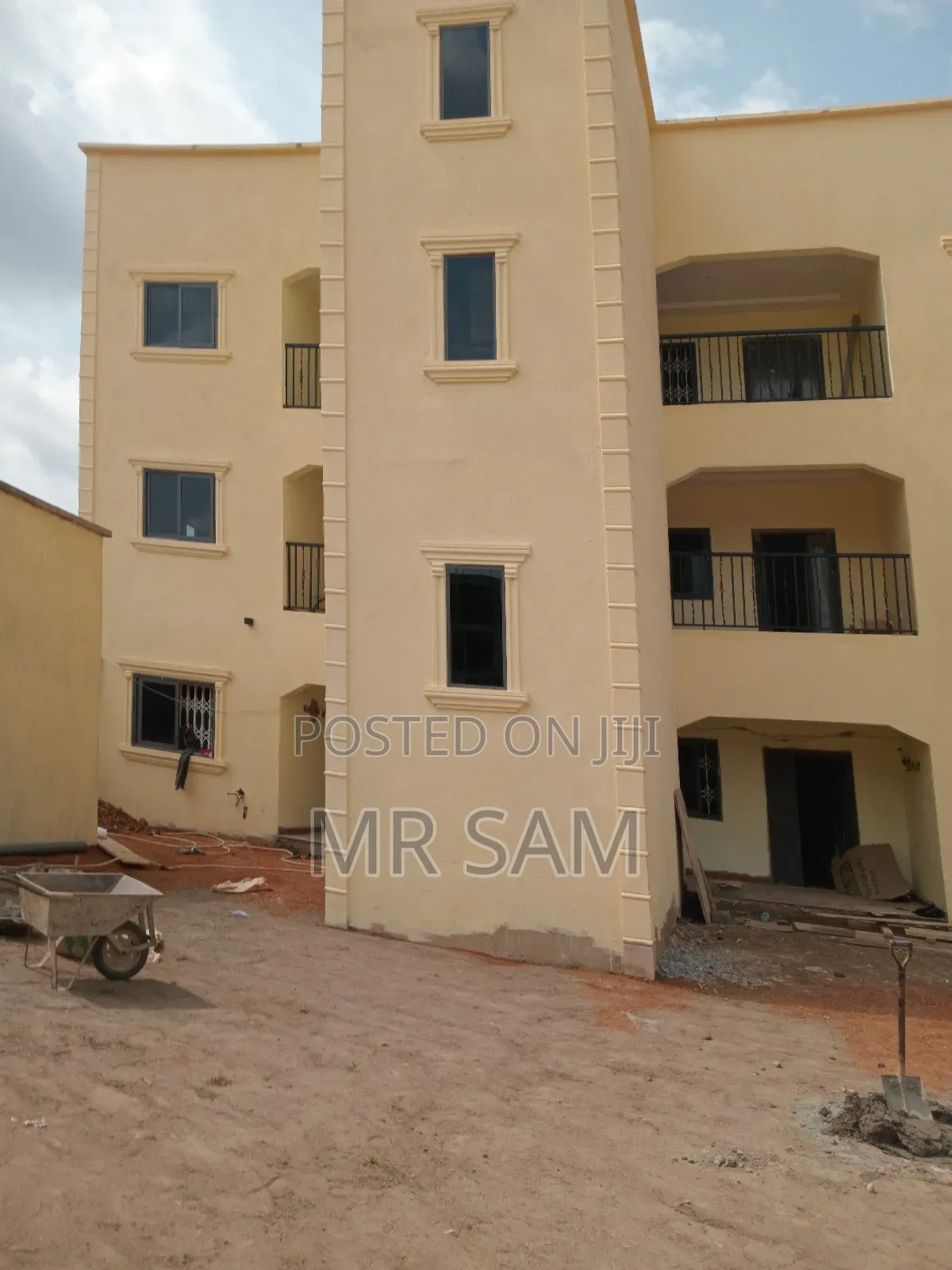 2bdrm Apartment in Sam Properties, Ga South Municipal for rent