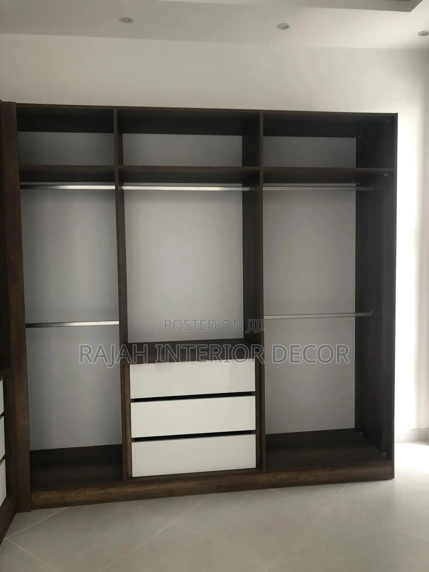 Tv Units, Kitchen Cabinets, Wardropes, Wall Decors, Interior Designs