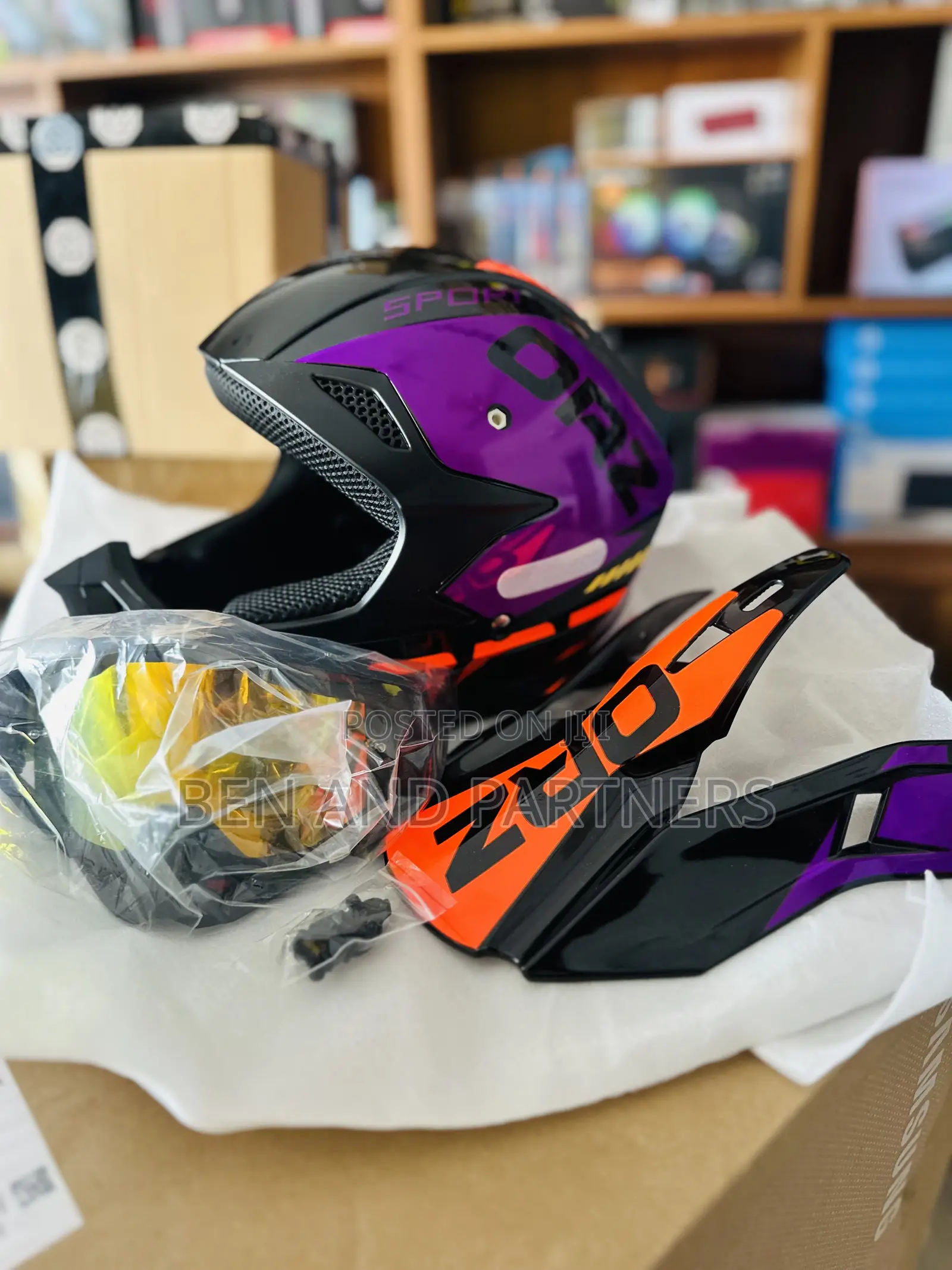 Orz Motorcycle Helmet