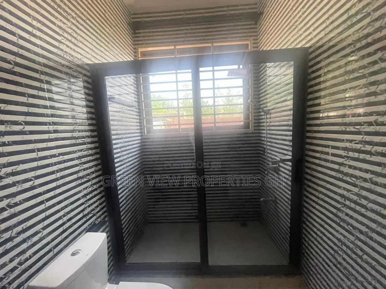 2bdrm Apartment in New Gbawe for rent