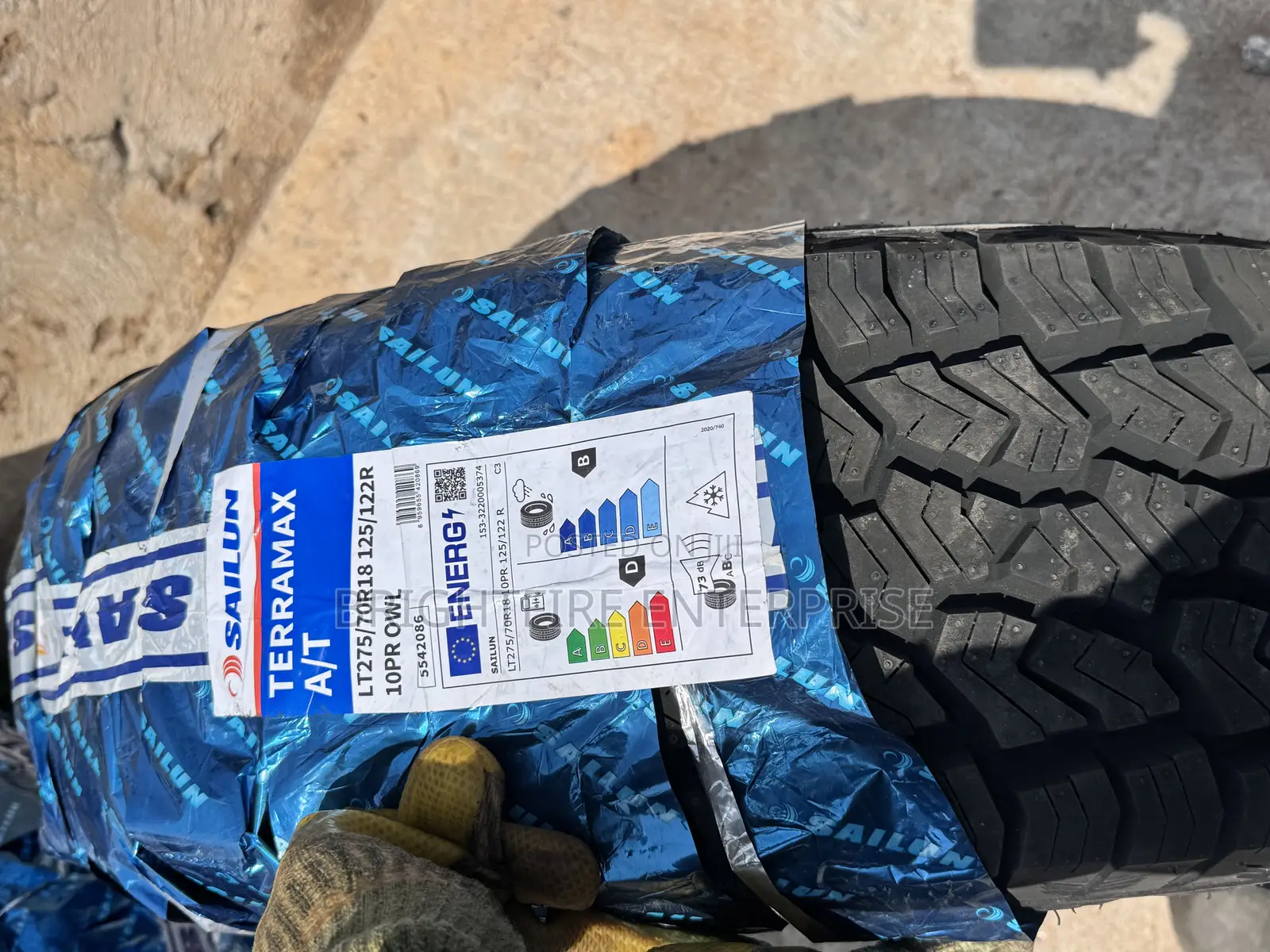 275/70r18 Sailun