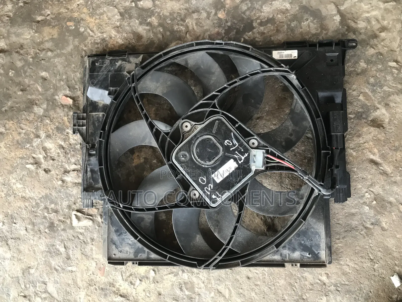 BMW F30 / N20 Radiator Fan (Complete)