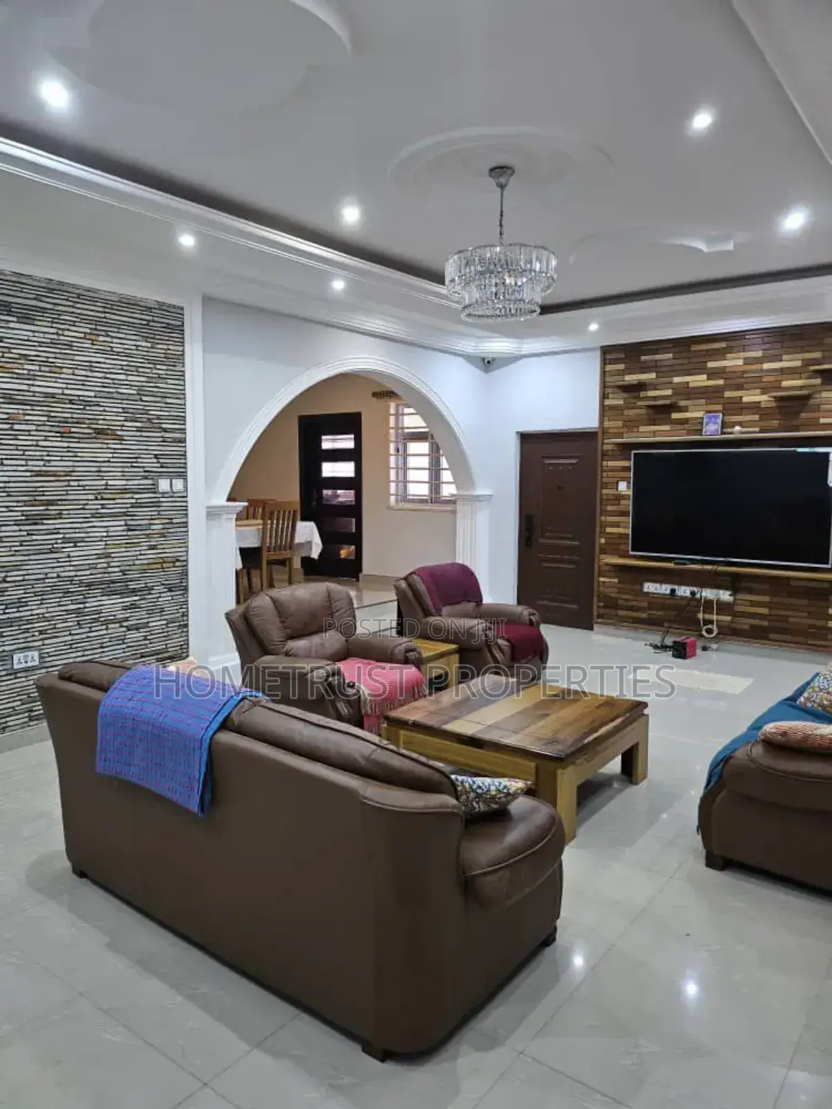 4bdrm House in Aburi for sale