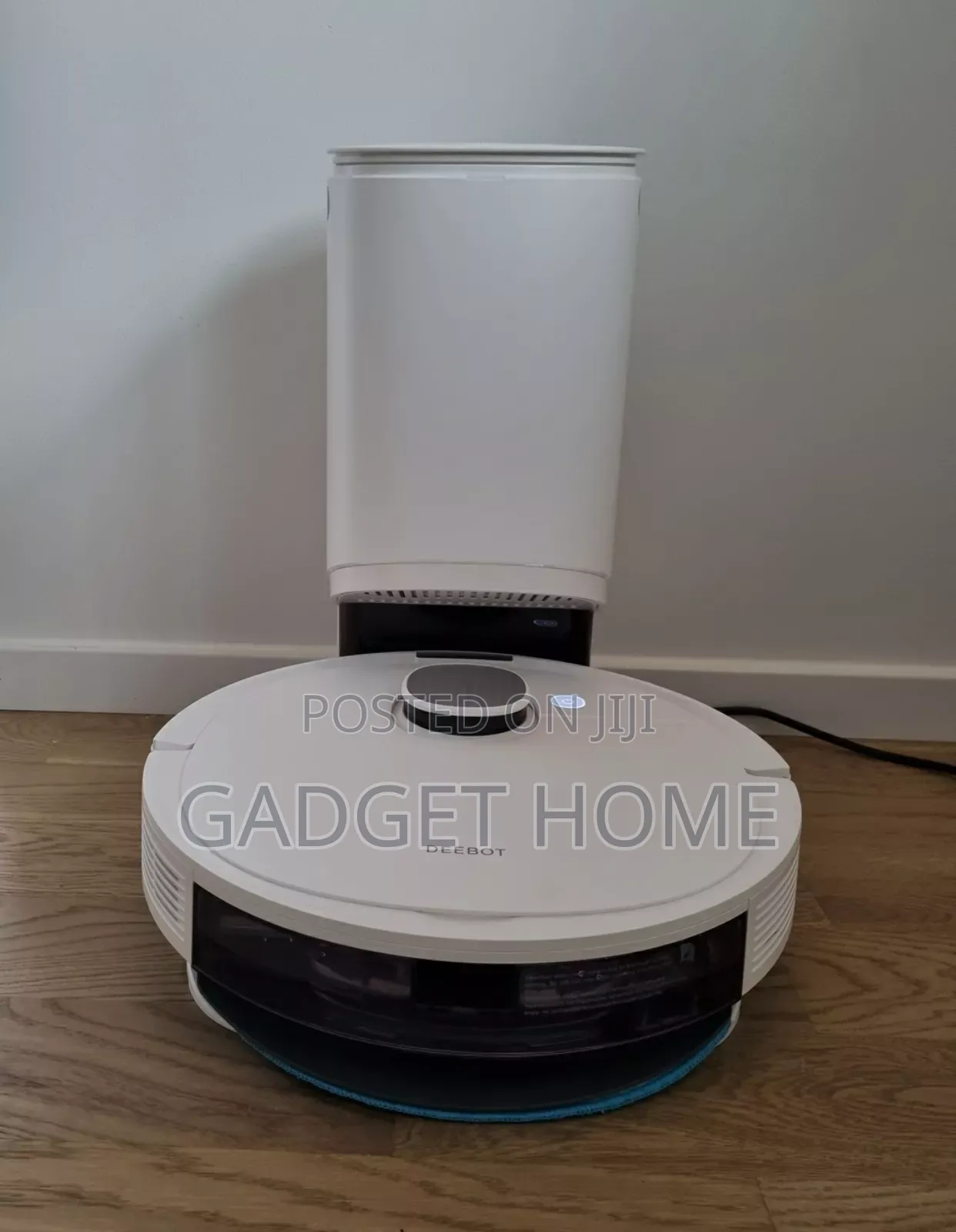 Deebot Plus Ozmo Pro 2.0 Vacuum Cleaner