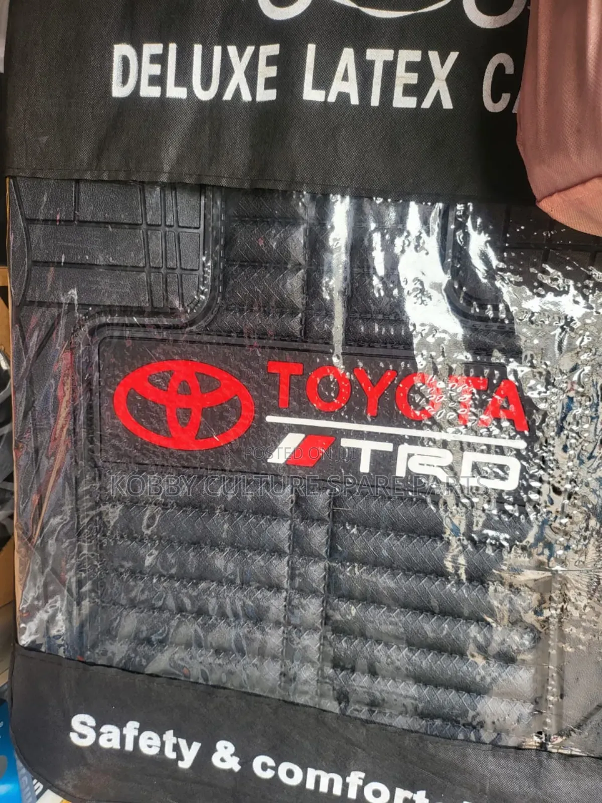 Original Toyota Tundra 2018-25 Floor Mats Available For All Cars