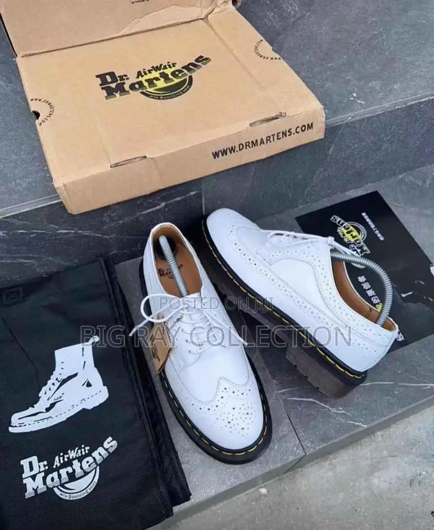 Original Dr Martens Shoe