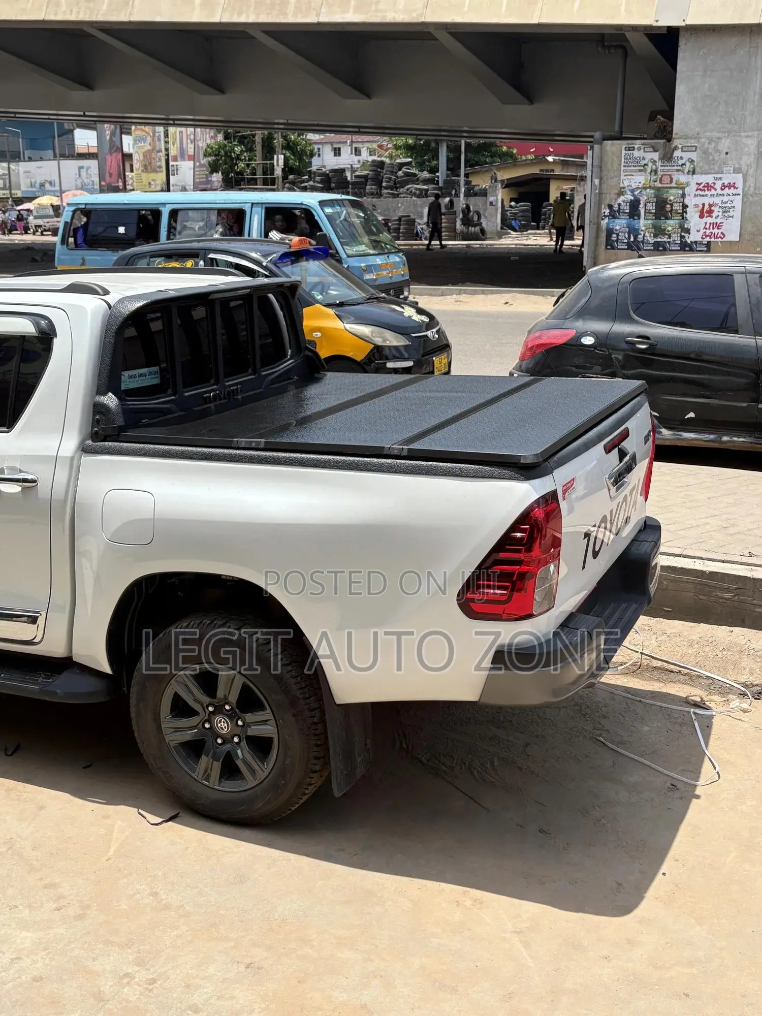 Toyota Hilux 2016,2017,2018, Bucket Cover Available