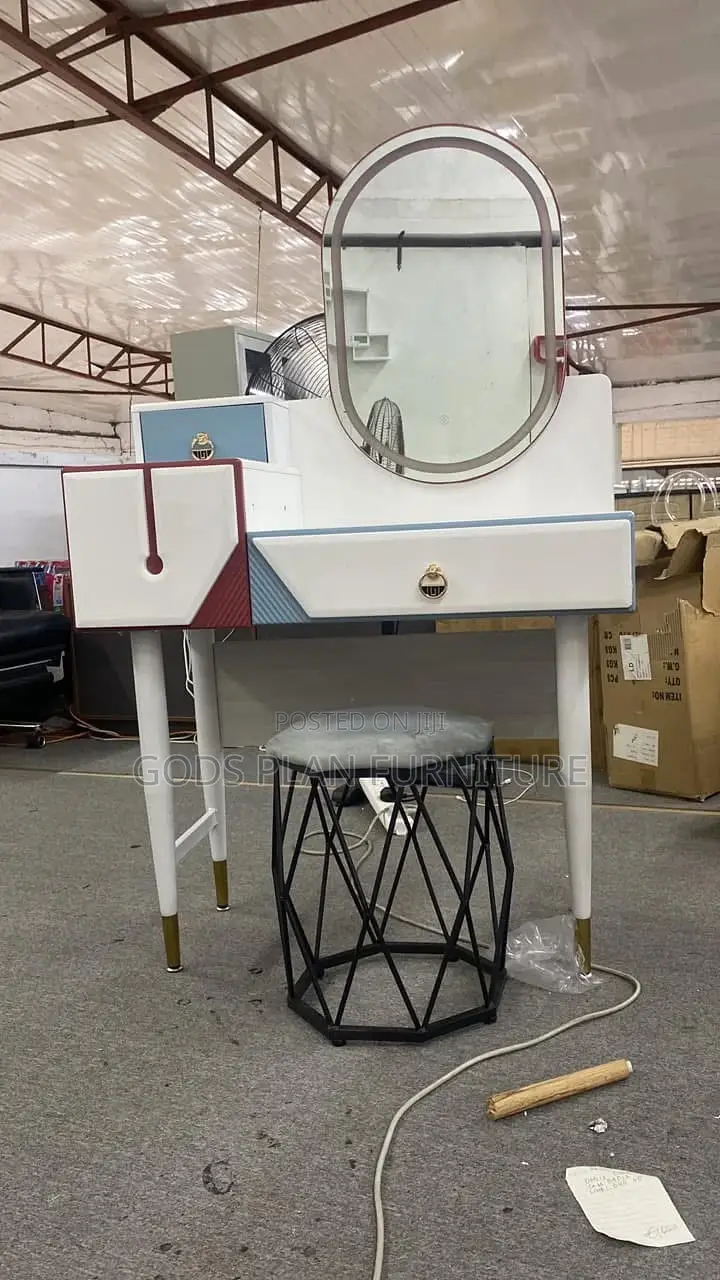 Led Light Dressing Mirror