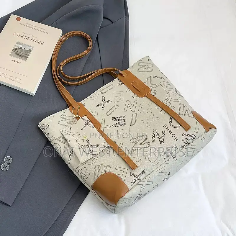 Print Single Shoulder Tote - Your Ultimate Urban Commuter Companion