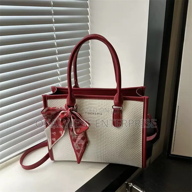 2025 Trendy Large Capacity Women's Shoulder Crossbody Bag