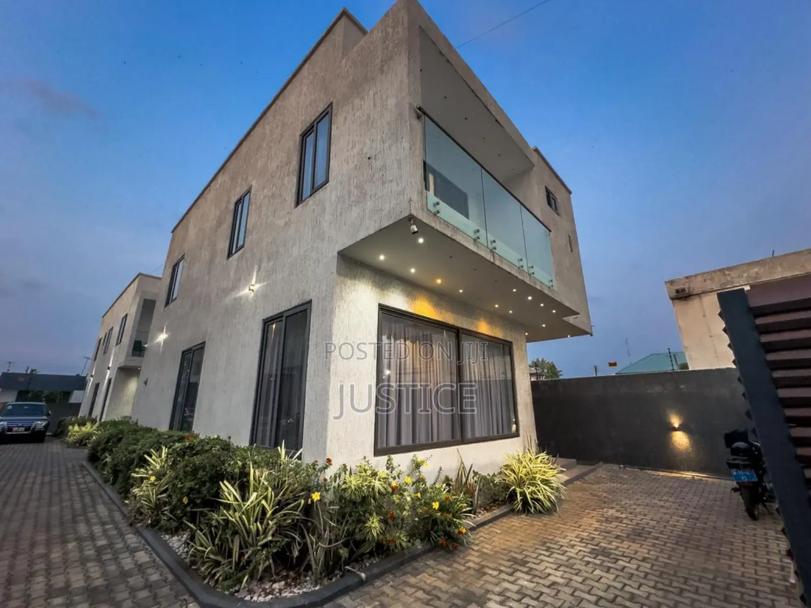 Furnished 3bdrm Townhouse / Terrace in Dzorwulu for rent