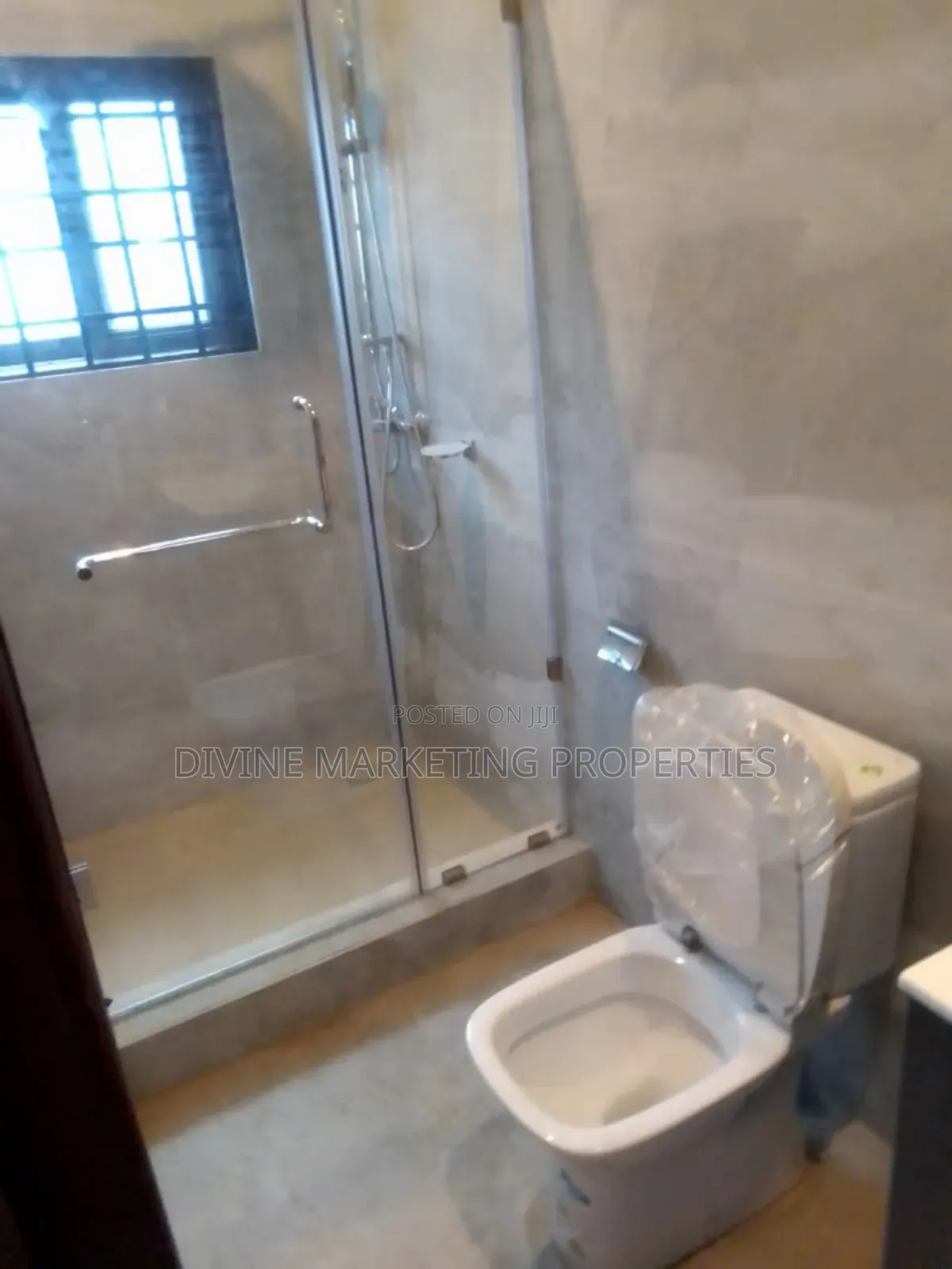 4bdrm House in Topbase for sale