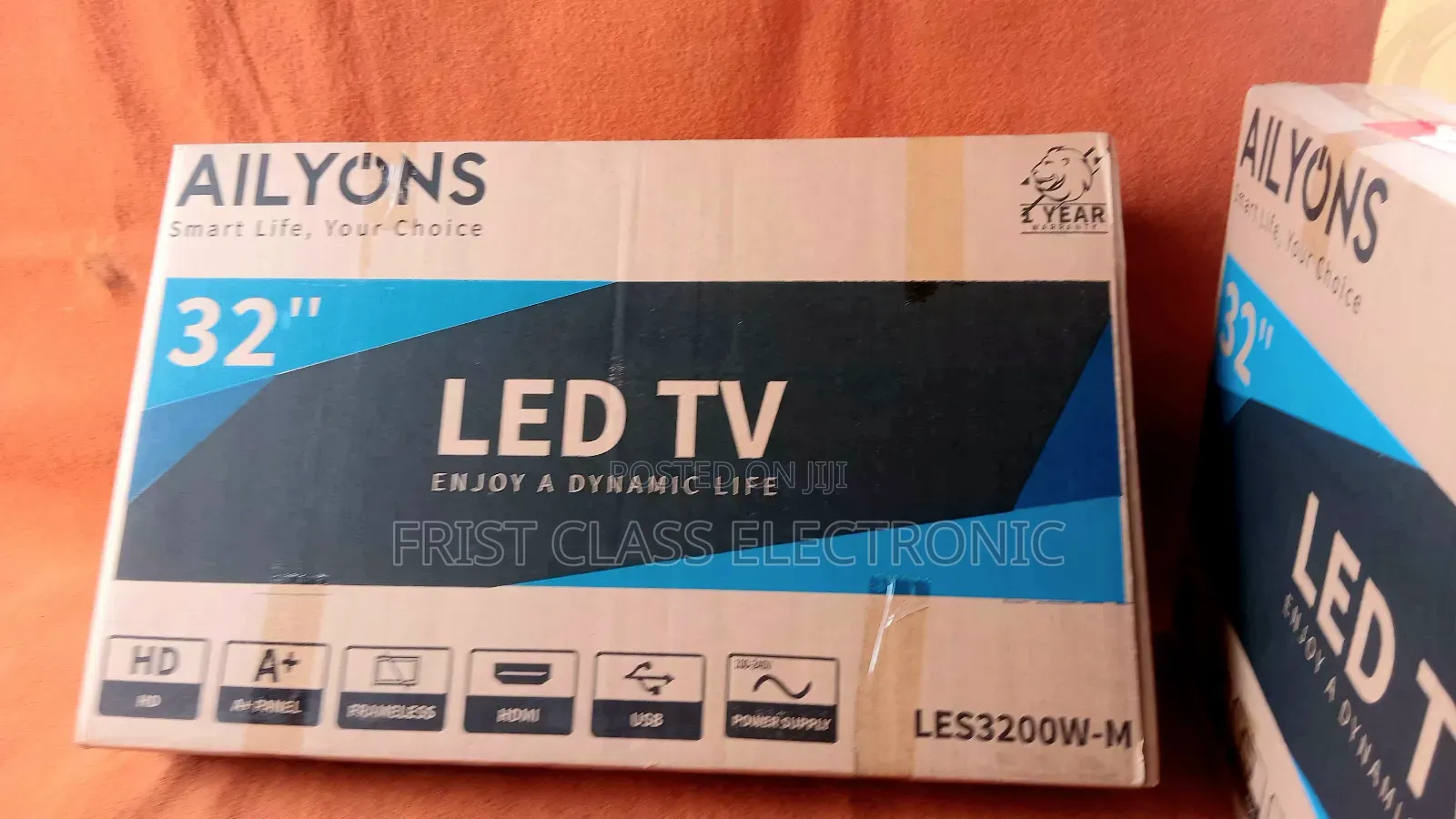Ailyons Bold Display — 32′′ Screen With Vivid Swipe