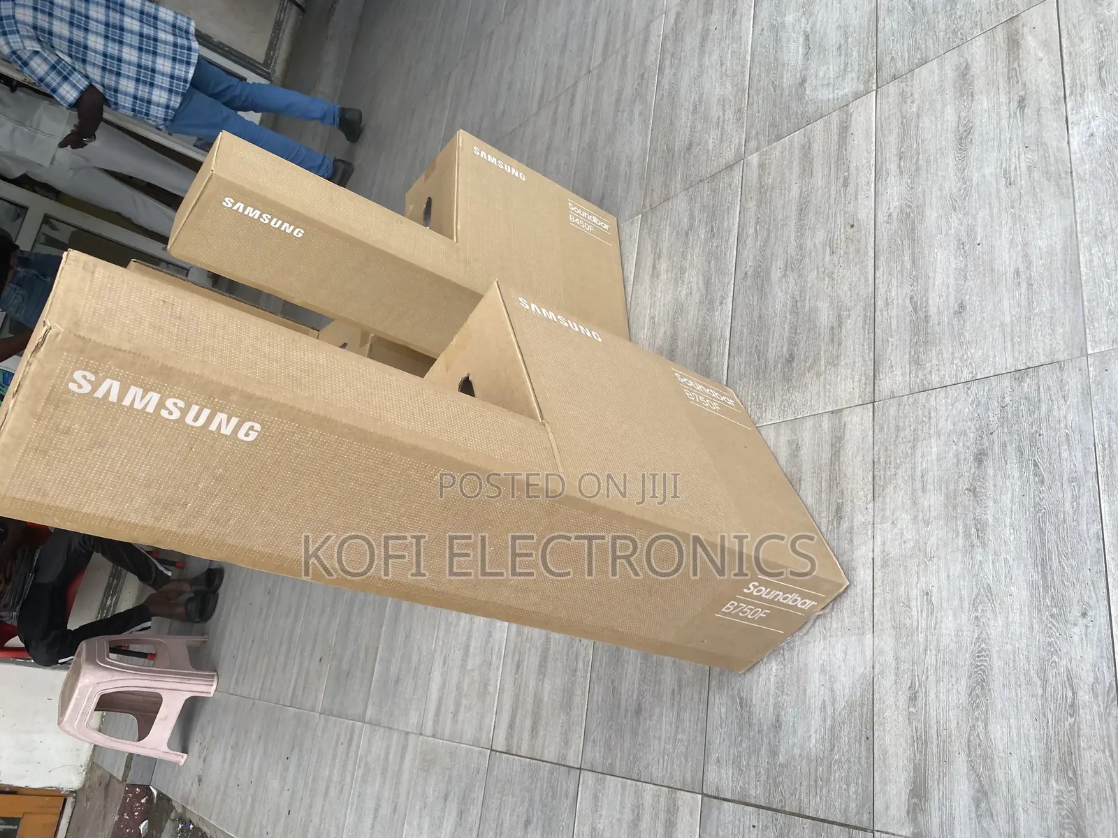 Elevate Your Tv With the Samsung B450f's Unique Wireless Subwoofer