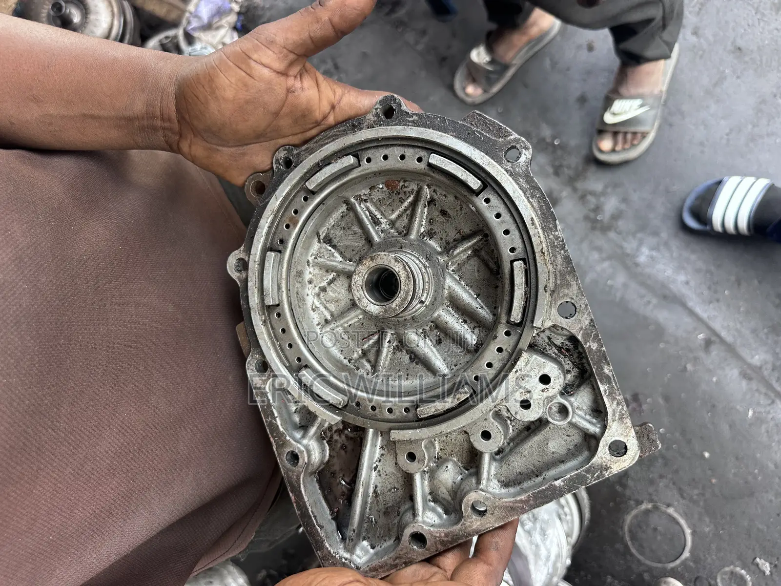 Toyota Corolla 2009 Gear Box Cover