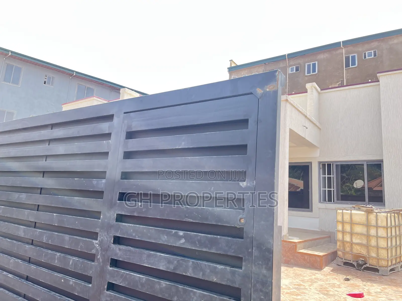 3bdrm Duplex in Daban., Kumasi Metropolitan for sale