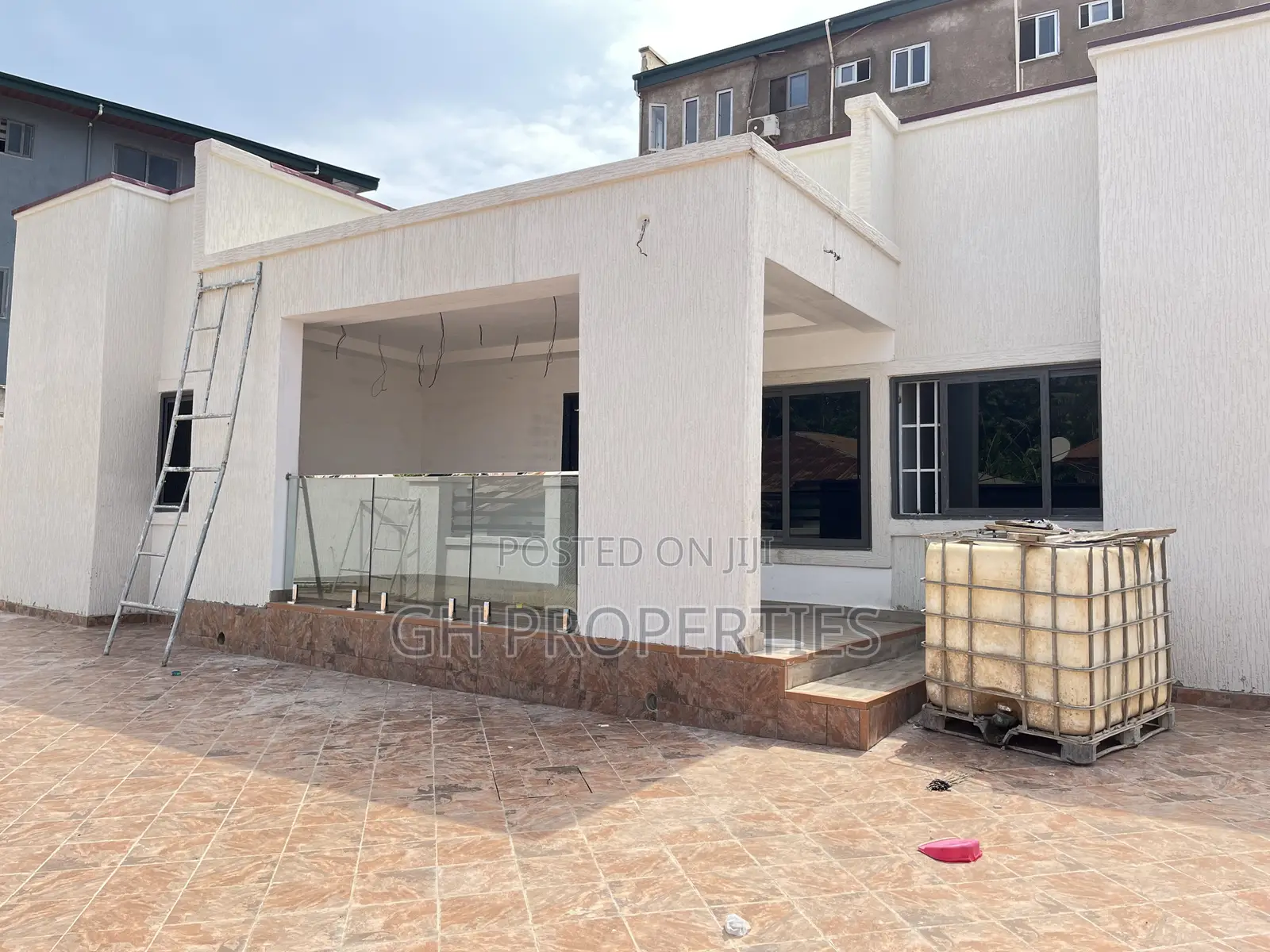 3bdrm Duplex in Daban., Kumasi Metropolitan for sale