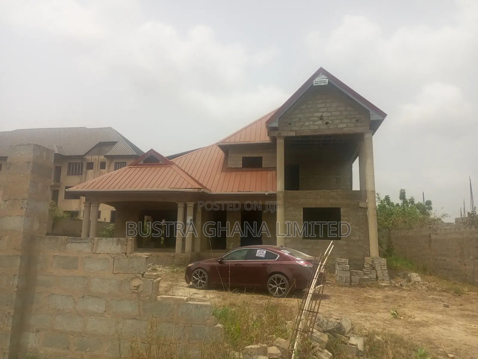 4bdrm Mansion in Emef'S Tema Comm. 25 for sale