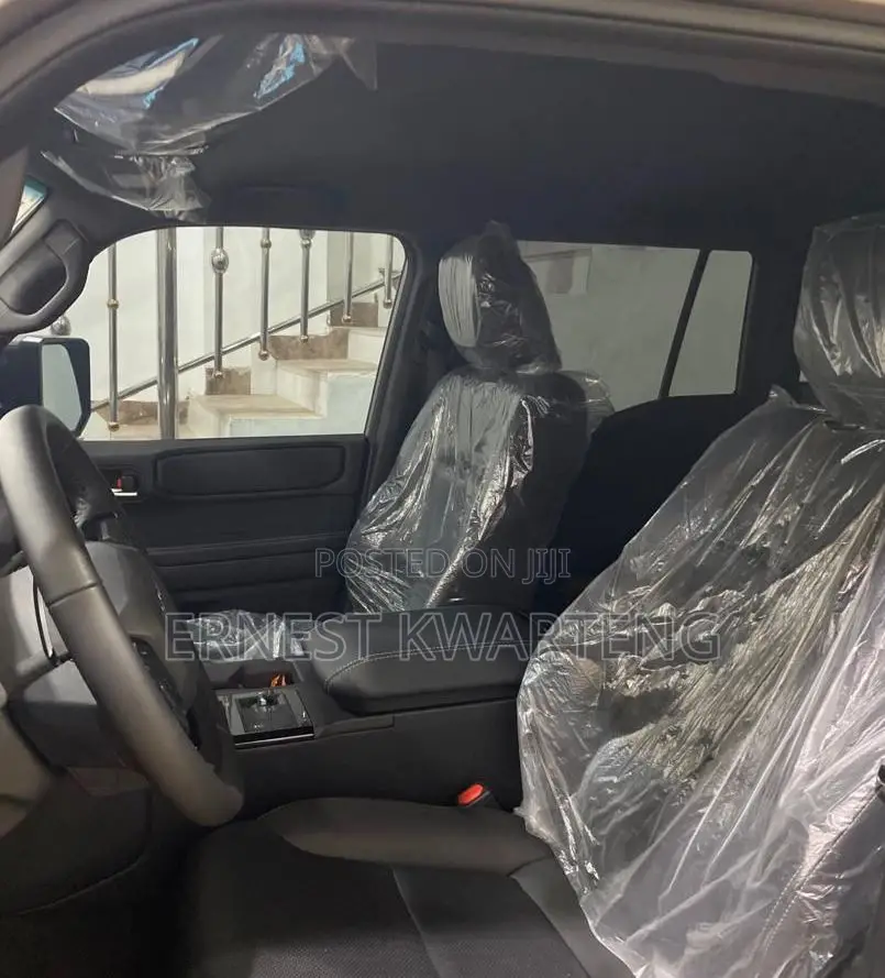 Toyota Land Cruiser Prado 2025 Gray