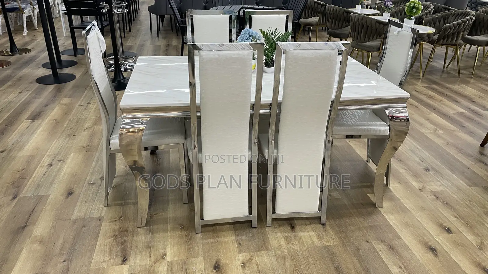 Dining Table T911 (+6)