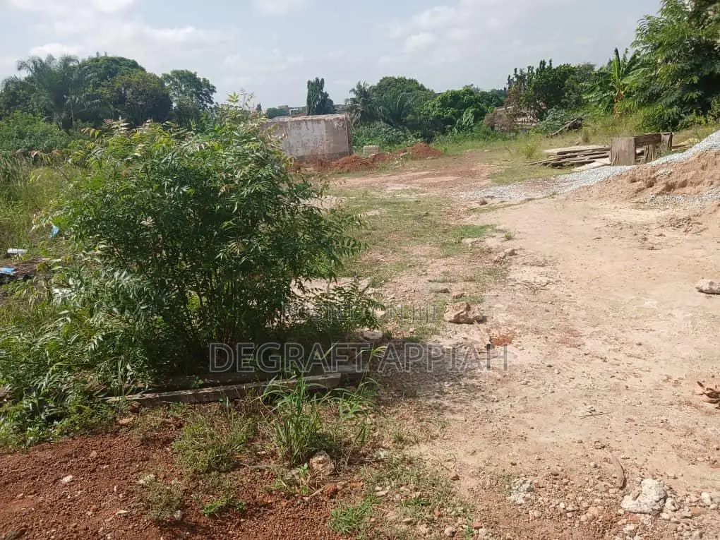 Prime Area One Acre Land (4 Plots) for Sale at Nhyieso Ridge