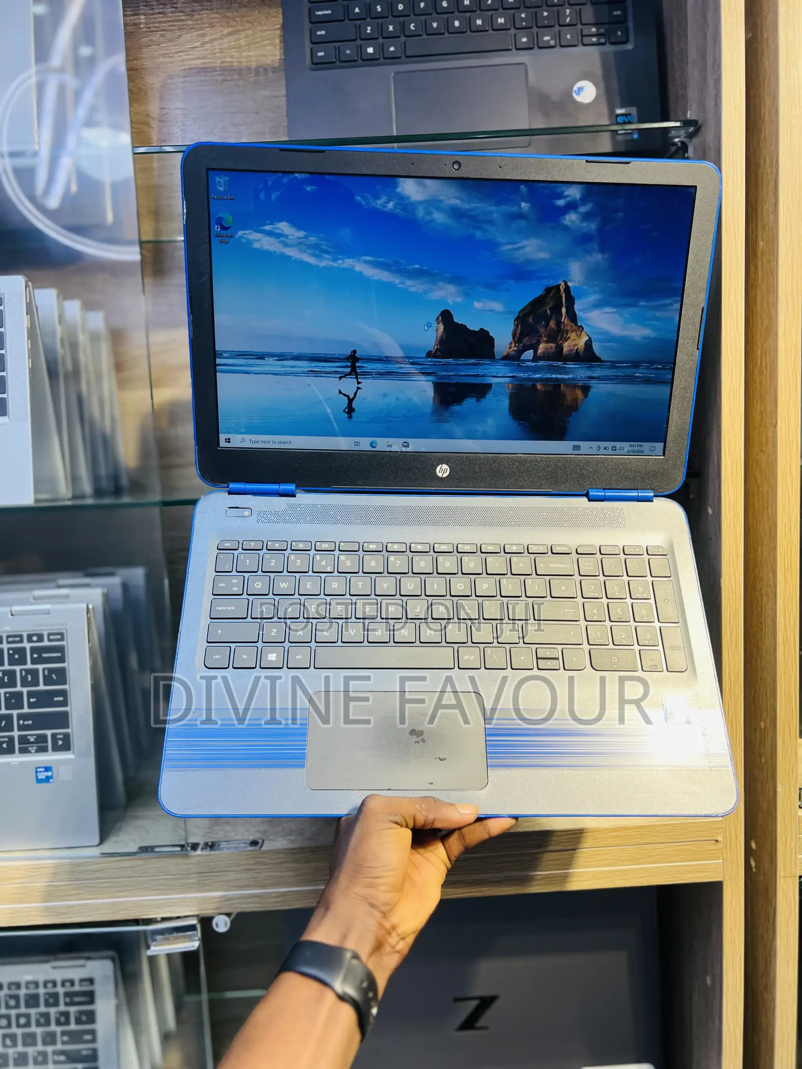 Laptop HP Pavilion 15 8GB Intel Core i5 HDD 1T