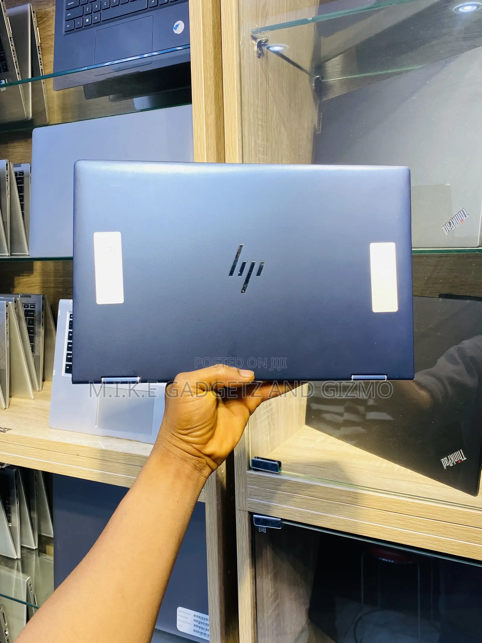 Laptop HP Dragonfly G3 16GB Intel Core i7 SSD 512GB