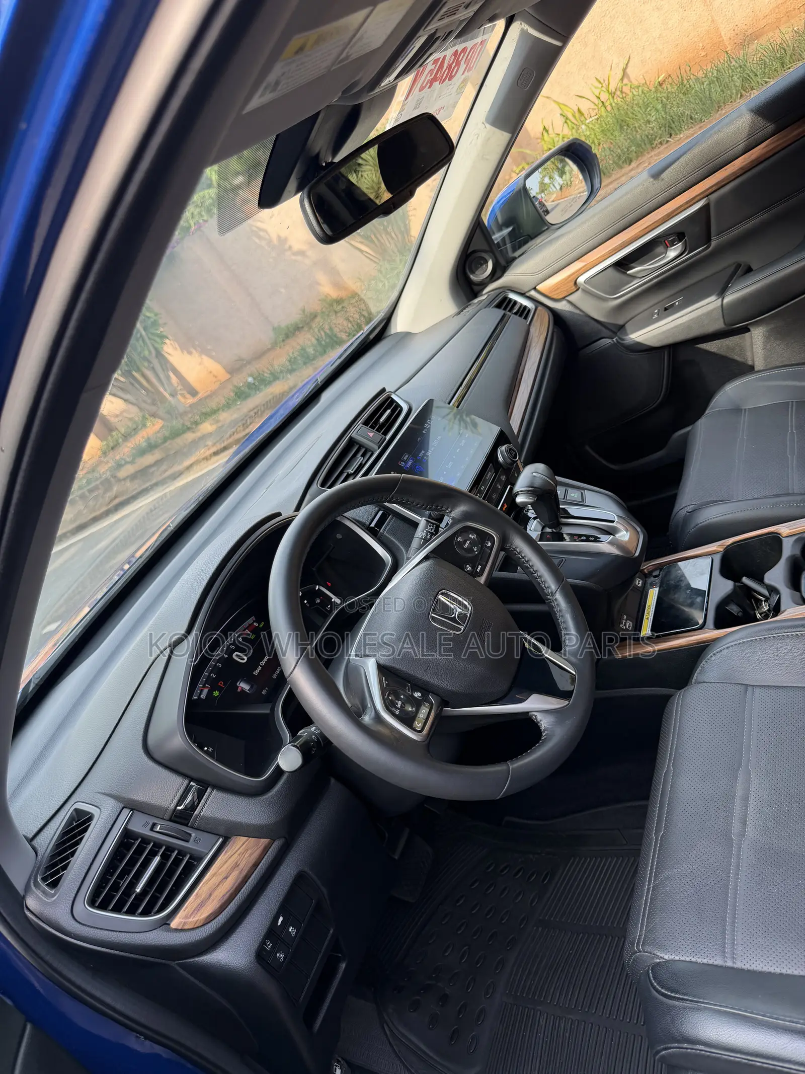 Honda CR-V Touring 2022 Blue