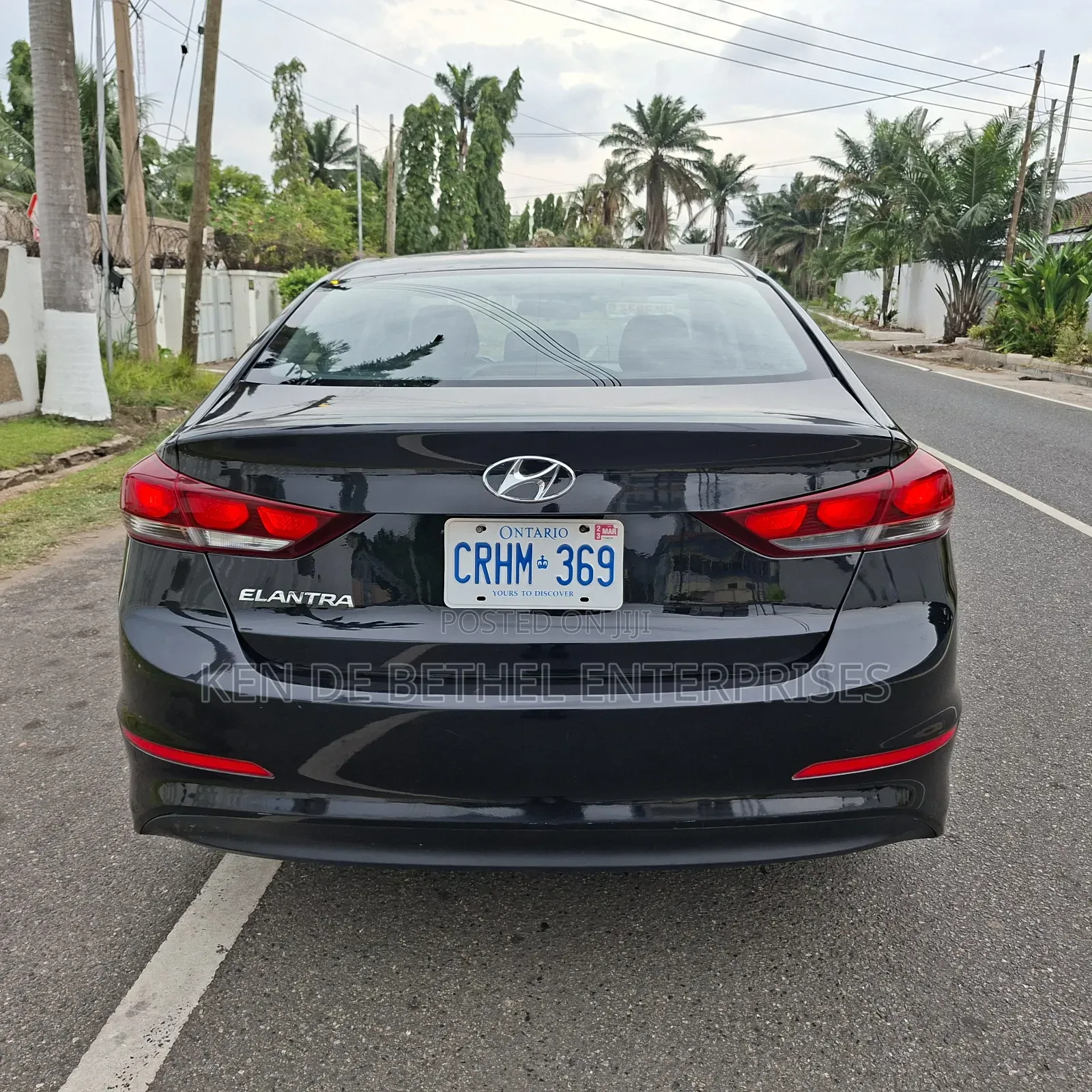 Hyundai Elantra SE Sedan FWD (2.0L 4cyl 6M) 2017 Black
