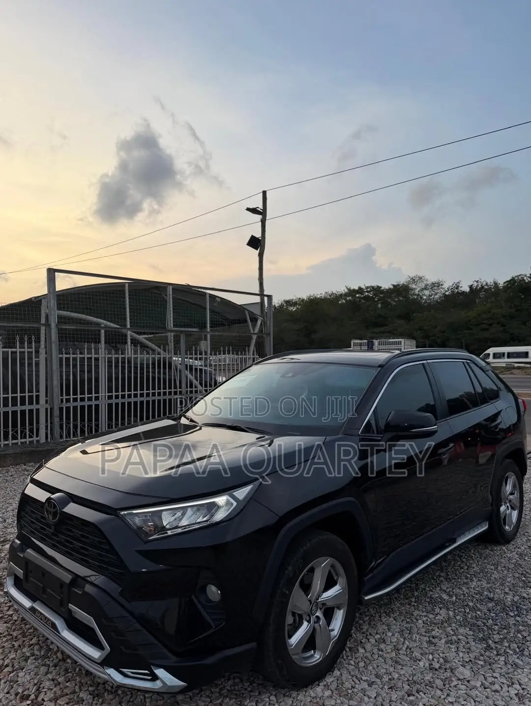 Toyota RAV4 2021 Black