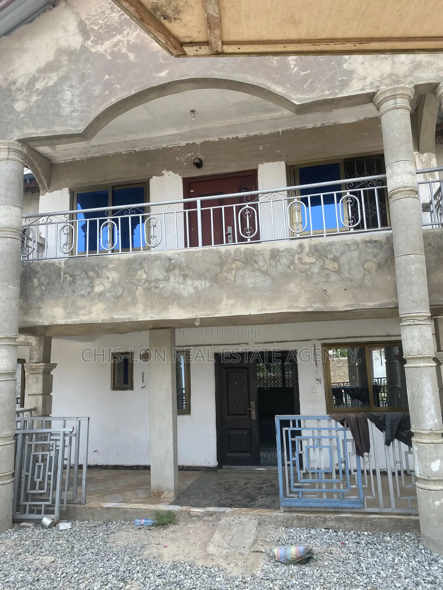 5bdrm Duplex in Kasoa New Market for rent